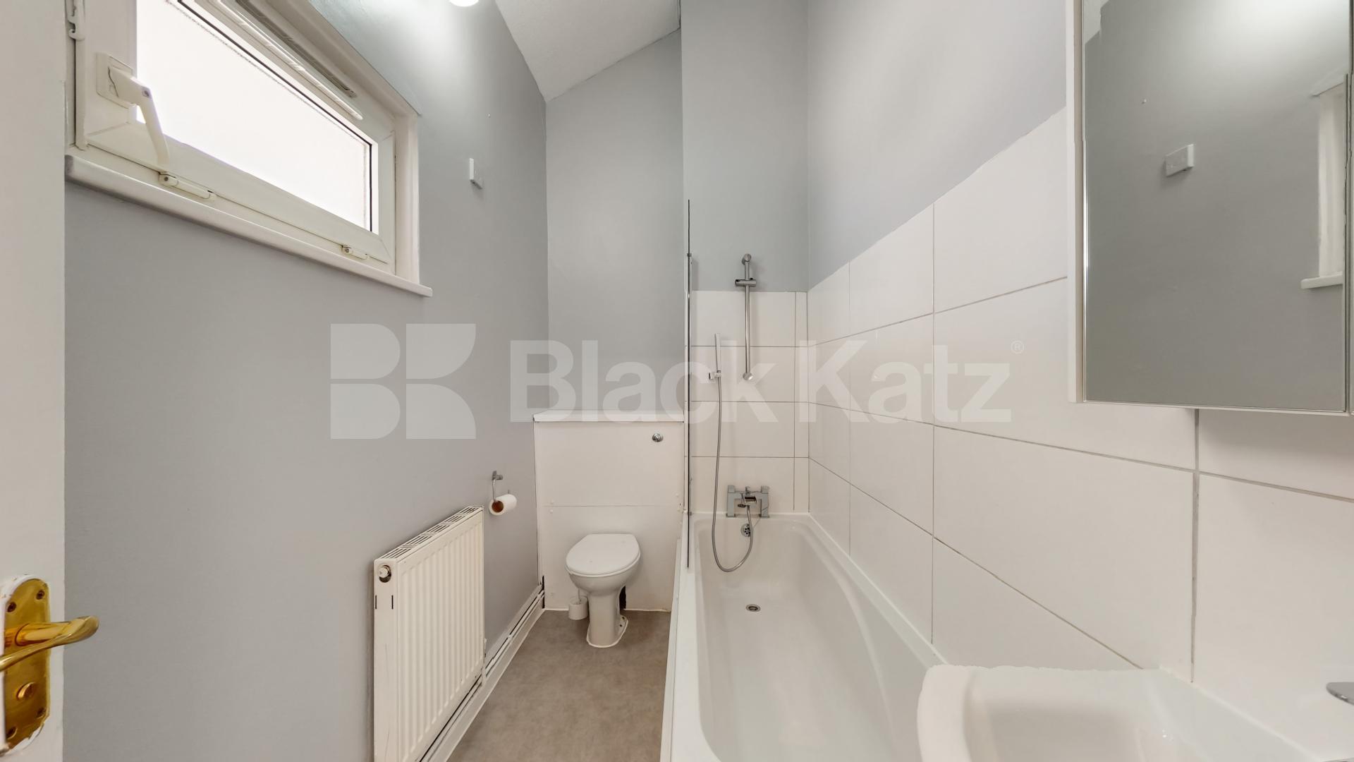 Refurbished 1 bedroom property close to Caledonian Road Tube Bradley Close, Caledonian Road